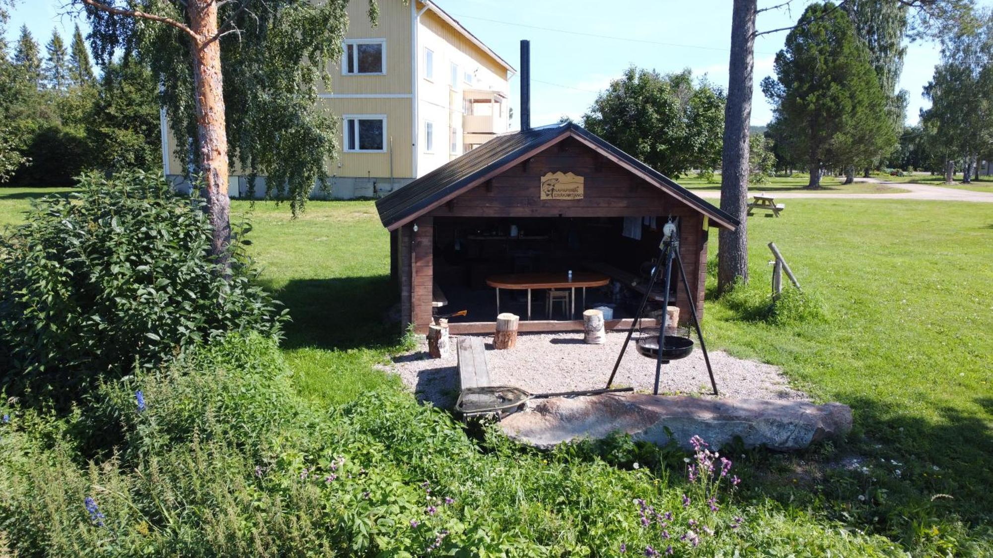 Napapiirin Eraekartano Apartment Pello Exterior photo